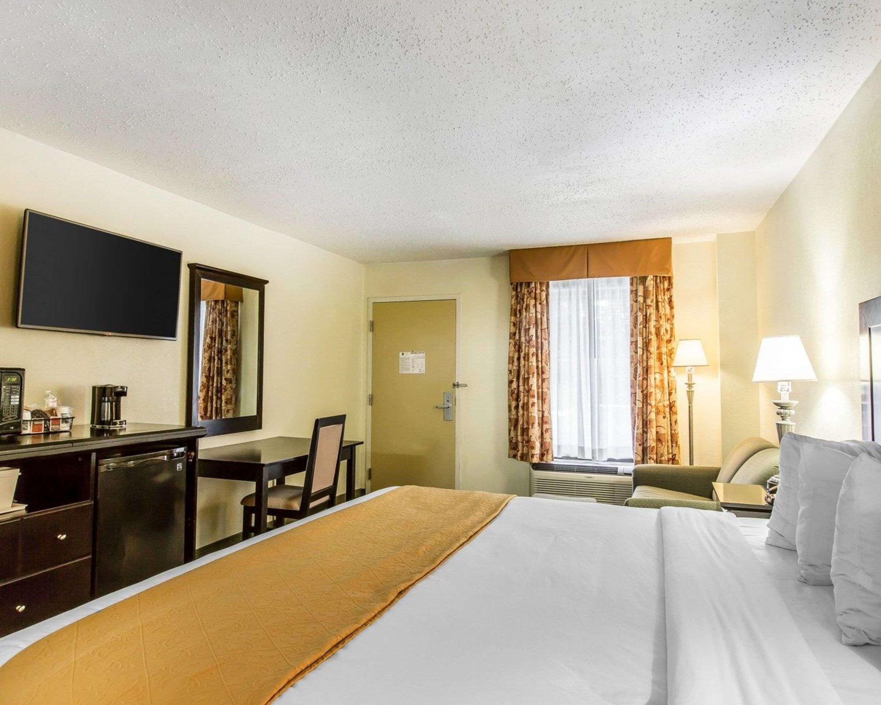 Quality Inn & Suites Conference Center Statesboro Historic District Eksteriør bilde