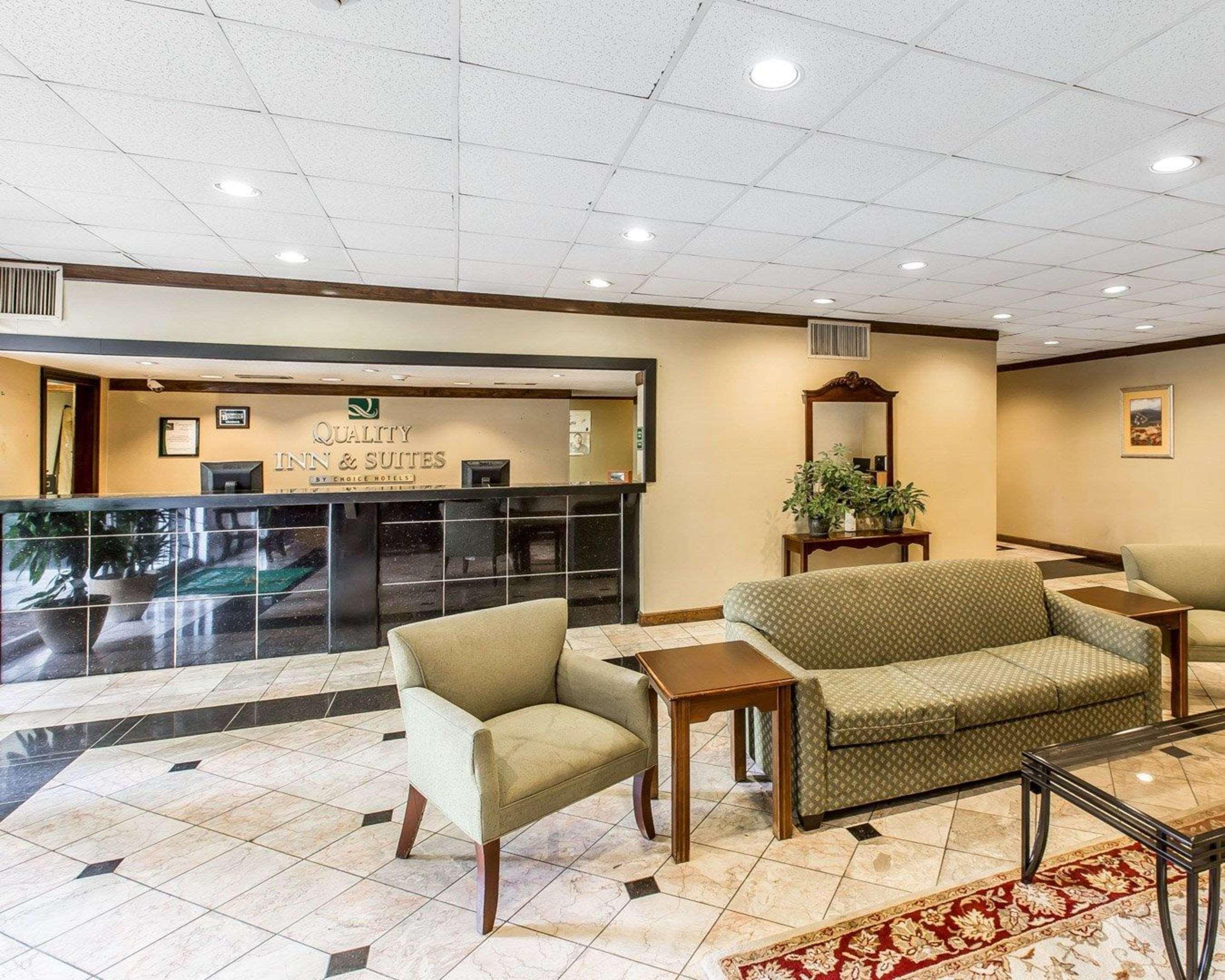 Quality Inn & Suites Conference Center Statesboro Historic District Eksteriør bilde