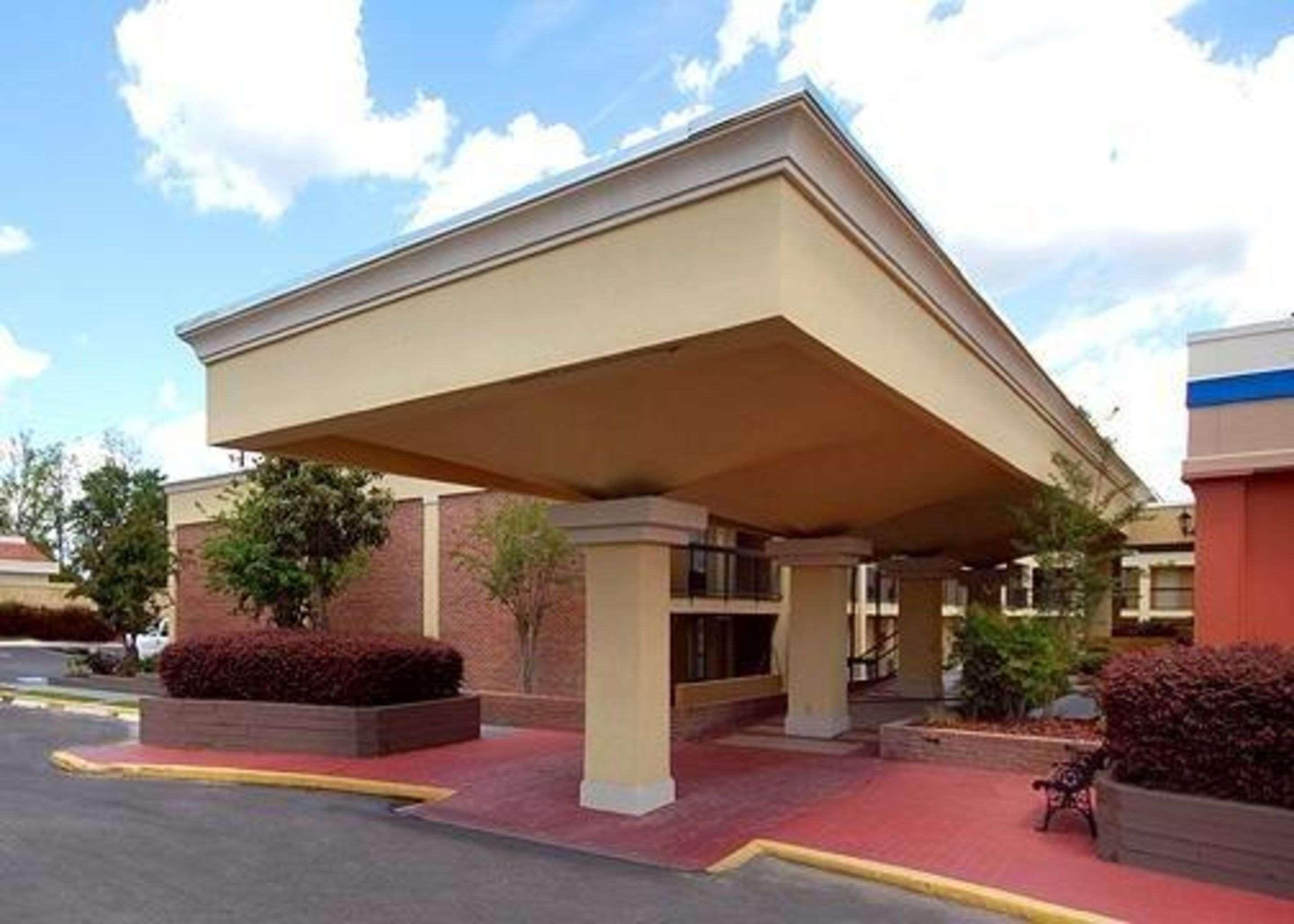 Quality Inn & Suites Conference Center Statesboro Historic District Eksteriør bilde