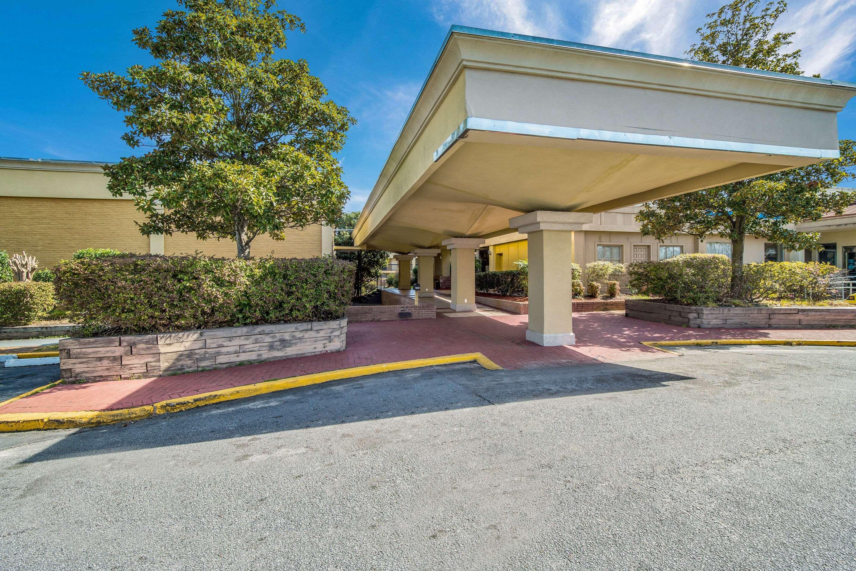 Quality Inn & Suites Conference Center Statesboro Historic District Eksteriør bilde